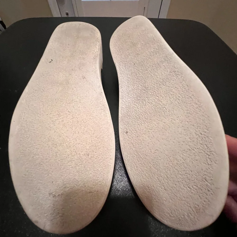 Kate Spade size 9.5 white leather Lillie slip on shoes